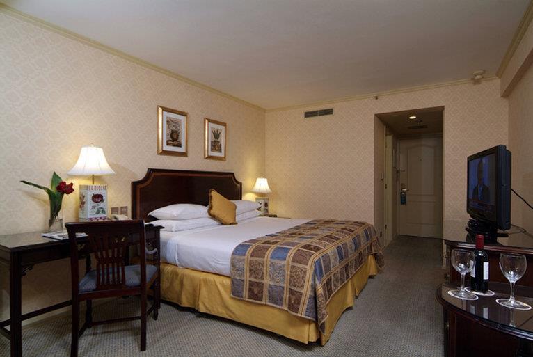 Park Plaza Santiago Hotell Rum bild